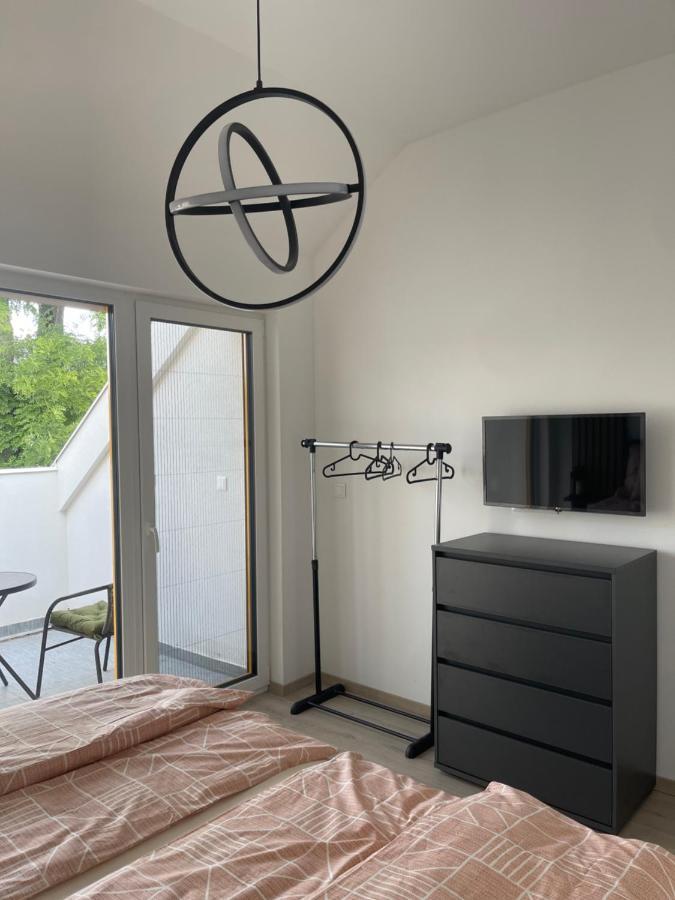 Christy'S House Appartement Debrecen Buitenkant foto
